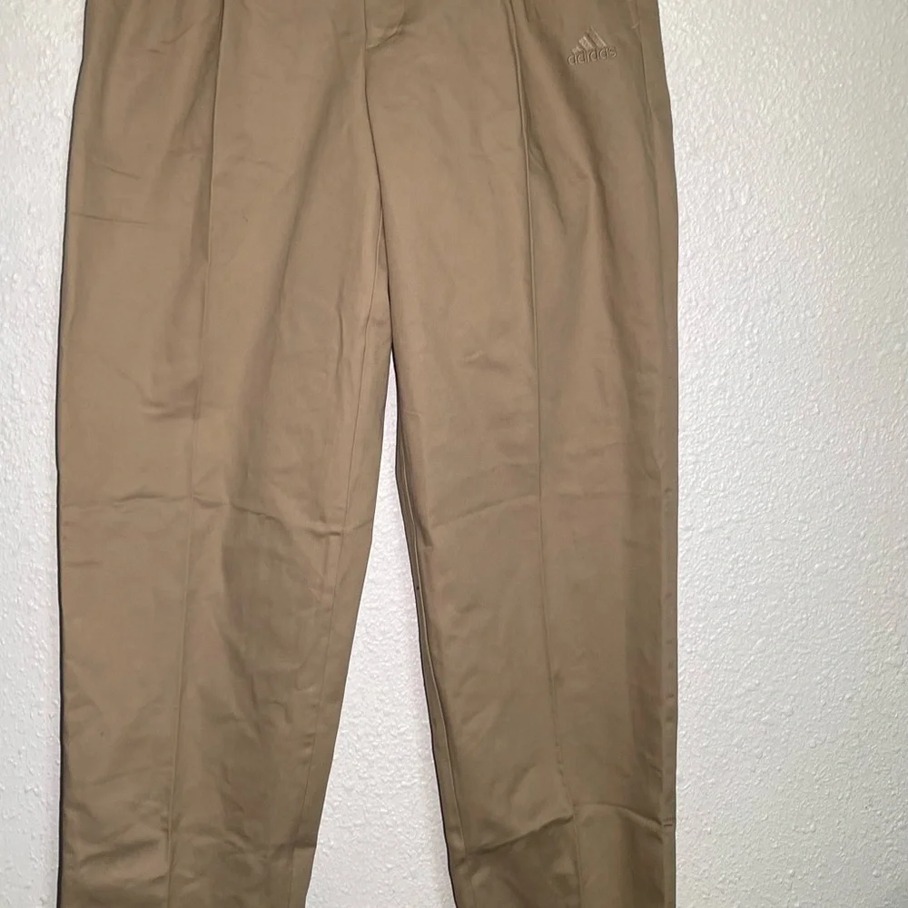 Adidas men’s khaki golf pleated pants size 36